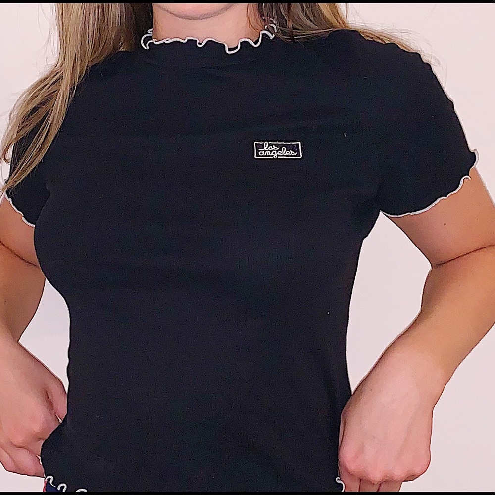 “Los Angeles” mock neck black tee